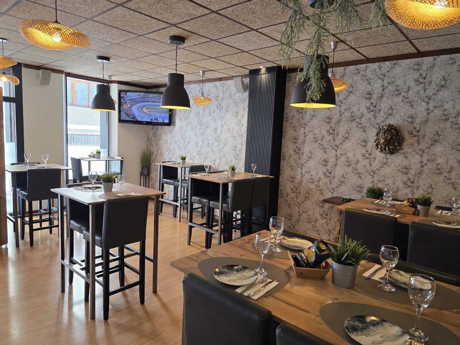 Espacio de aperitivos - Zona de barra